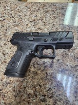 BERETTA APX 9MM LUGER (9x19 PARA)