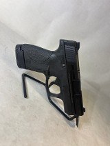 SMITH & WESSON M&P SHIELD 9MM LUGER (9x19 PARA)