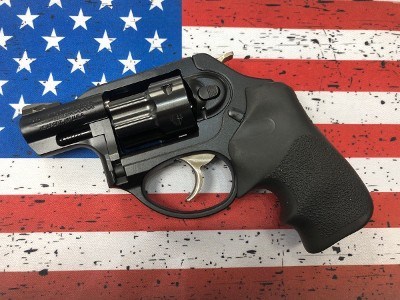 RUGER LCR 22 Winchester Magnum