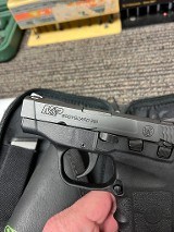 SMITH & WESSON Bodygaurd 380 .380 ACP - 3 of 3