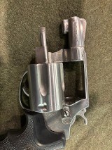 SMITH & WESSON model 60 .38 S&W - 3 of 3