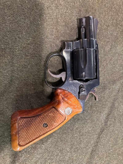 SMITH & WESSON MODEL 36 CLASSIC .38 S&W