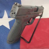 SMITH & WESSON M&P 40 Shield *CA Compliant .40 S&W - 3 of 3
