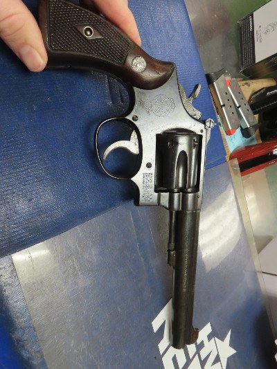 SMITH & WESSON K22 Model 17 .22 LR