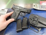 SMITH & WESSON M&P40C .40 S&W - 1 of 3