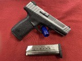 SMITH & WESSON SD9VE 9MM COMPACT 9MM LUGER (9x19 PARA) - 1 of 3