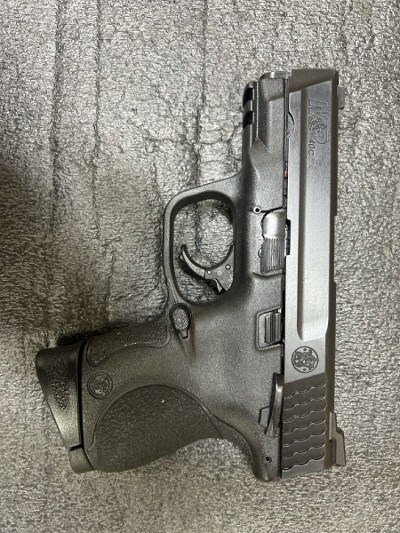 SMITH & WESSON M&P40 COMPACT .40 S&W