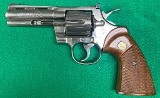 COLT PYTHON .357 MAG - 2 of 3
