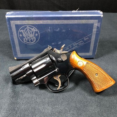 SMITH & WESSON 15-2 .38 SPL