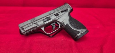 SMITH & WESSON M&P9 Metal M2.0 9MM LUGER (9x19 PARA)