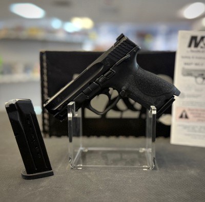 SMITH & WESSON M&P 9 2.0 9MM LUGER (9x19 PARA)