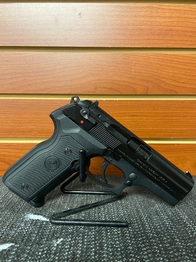 STOEGER COUGAR 8040 F .40 S&W