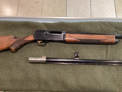 BROWNING Light Twelve 12 GA