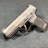 SIG SAUER P365 9MM LUGER (9x19 PARA)