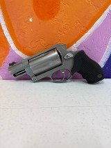 TAURUS JUDGE PUBLIC DEFENDER .45 colt / .410 - 1 of 3