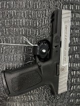 SMITH & WESSON SD9 VE 9MM LUGER (9x19 PARA) - 1 of 3