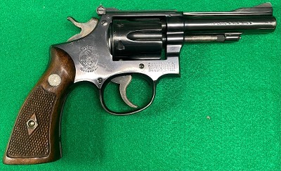 SMITH & WESSON 17 (K-22 MASTERPIECE) .22 LR