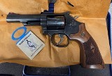 SMITH & WESSON 19 CLASSIC .357 MAG - 1 of 3