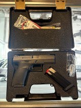 CZ P-10 C 9MM LUGER (9X19 PARA) - 3 of 3