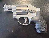SMITH & WESSON MODEL 642 AIRWEIGHT .38 SPL - 2 of 2