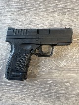 SPRINGFIELD ARMORY XD-40 40 Smith & Wesson - 1 of 3