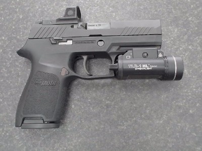 SIG SAUER P320 9MM LUGER (9x19 PARA)