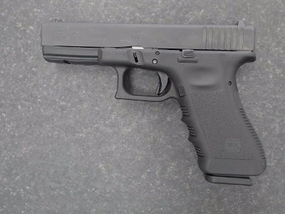 GLOCK 17 GEN 3 9MM LUGER (9x19 PARA)