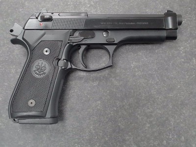 BERETTA 92FS 9MM LUGER (9x19 PARA)