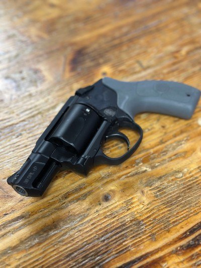 SMITH & WESSON M&P BODYGUARD 38 .38 SPL