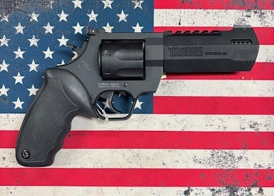 TAURUS RAGING HUNTER .357 MAG