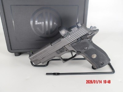 SIG SAUER P226 LEGION 9MM LUGER (9x19 PARA)