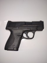 SMITH & WESSON M&P SHIELD .40 S&W - 1 of 3