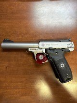 SMITH & WESSON SW22 VICTORY .22 LR - 1 of 2