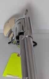 RUGER VAQUERO STAINLESS .44 MAGNUM - 3 of 3