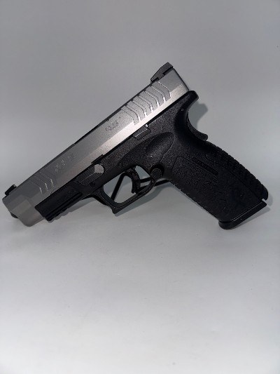 SPRINGFIELD ARMORY XDM-9 4.5 9MM LUGER (9x19 PARA) - Image 1 of 3