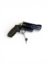 TAURUS RAGING JUDGE 513 .45 LC/.410 GA/.454 CASULL - 1 of 3
