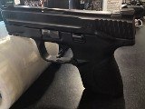 SMITH & WESSON M&P 9C 9MM LUGER (9x19 PARA) - 2 of 3