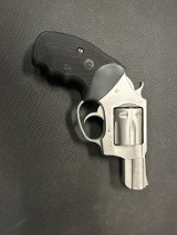 CHARTER ARMS UNDERCOVERETTE .32 MAG - 2 of 3