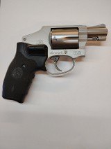 SMITH & WESSON MODEL 642 CT LASERGRIP .38 SPL - 1 of 3