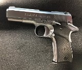 LLAMA GABILONDO Y CIA.VICTORIA III-A .380 ACP - 1 of 3