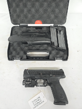 BERETTA APX Full Size w/Streamlight TLR8A, Urban Carry Holster, 3 Mags, Optic Ready 9MM LUGER (9x19 PARA) - 1 of 3