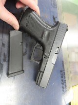 GLOCK G23 GEN 4 .40 S&W - 1 of 3