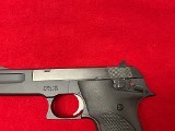 SMITH & WESSON 422 .22 LR - 3 of 3