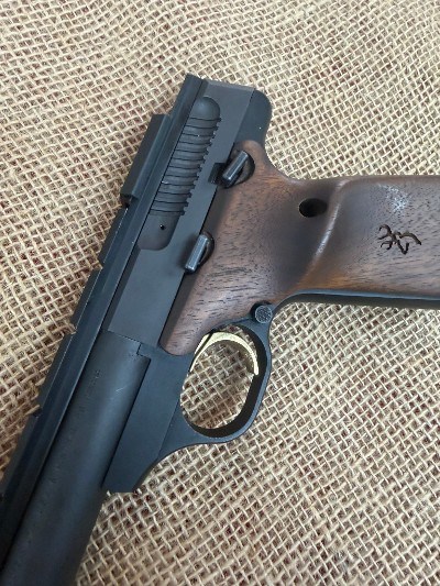 BROWNING BUCK MARK TARGET .22 LR - Image 3 of 3