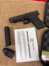 GLOCK G34 GEN 3 9MM LUGER (9X19 PARA) - 1 of 3