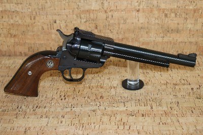 RUGER NEW MODEL SINGLE SIX .22 LR - Image 1 of 3