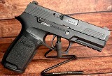 SIG SAUER P320 CARRY, Nitron with Siglite sights, Box and 3 magazines9MM LUGER (9x19 PARA) - 3 of 3