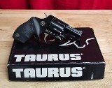 TAURUS 85 Ultra-Lite .38 SPL - 3 of 3