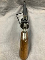 H&R 686 22 Long Rifle (22LR) - 3 of 3