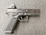 Glock G17 Gen 5 9MM LUGER (9X19 PARA) - 2 of 3